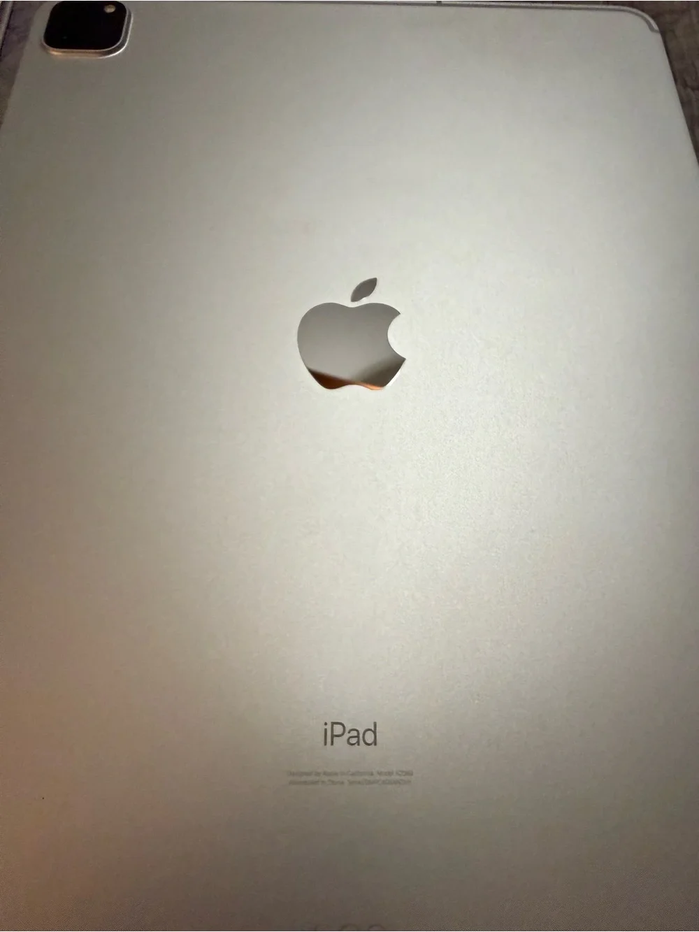 2020 4th GEN Apple iPad 12.9 PRO 256G wireless plus cellular and Apple Magic Key
